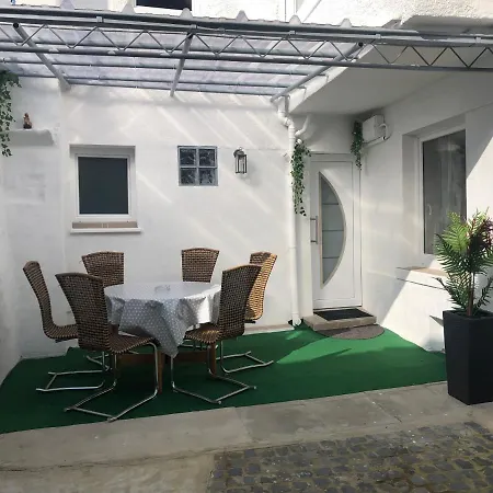 Herzblume بيت للعطل كوتشيم